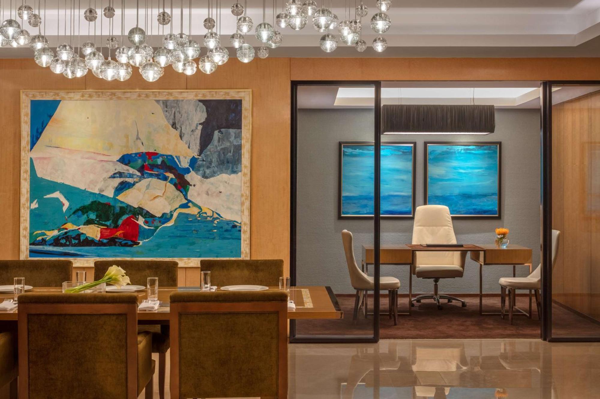 Hyatt Regency Riyadh Olaya Екстериор снимка The interior of the office of the Prime Minister of the Republic of Cyprus