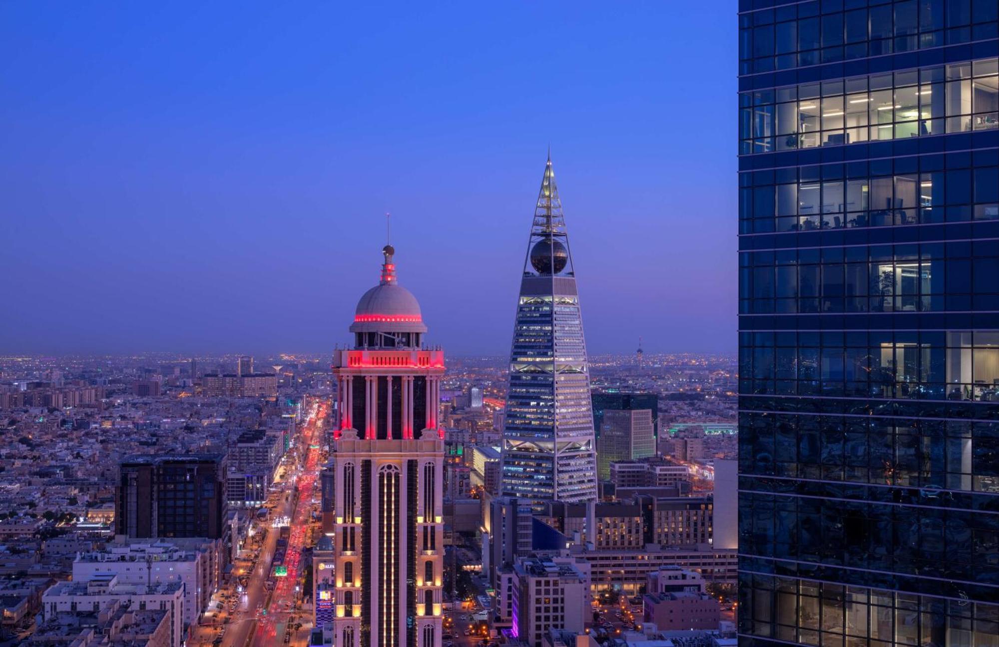 Hyatt Regency Riyadh Olaya Екстериор снимка Riyadh skyline